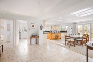 Photo 37- click for photo gallery